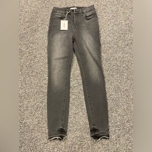 Good American Good Legs Jeans